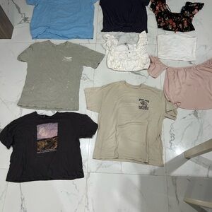 Woman’s top bundle